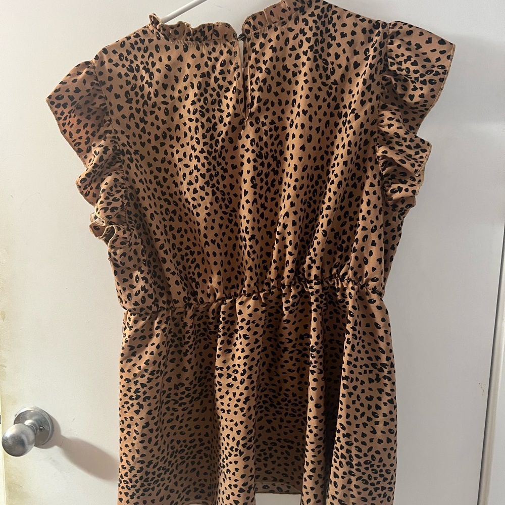 Leopard Print Ruffle Sleeve Blouse - Picture 2 of 2